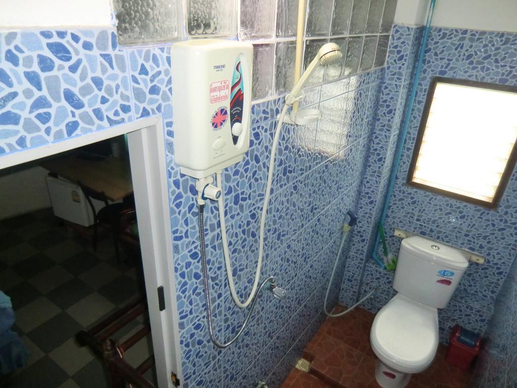 Residence House Trat Room photo
