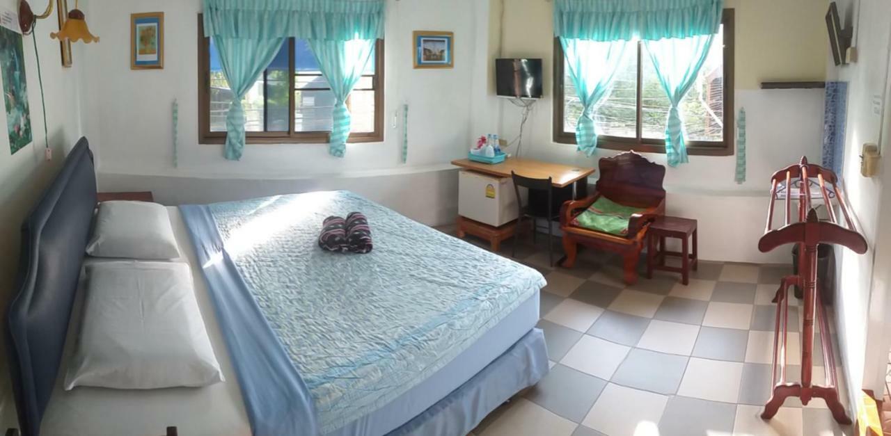 Residence House Trat Exterior photo